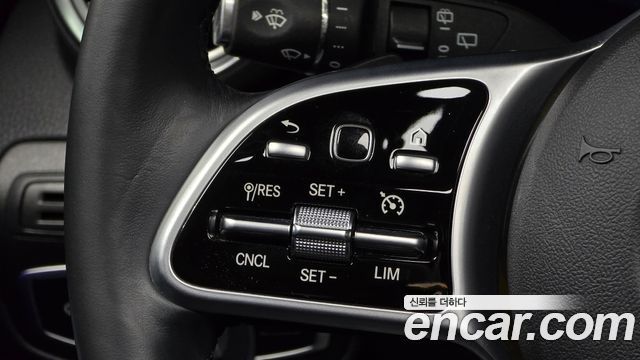 Mercedes-Benz GLC-Class (X253) GLC300 4MATIC 2020 — фото 31