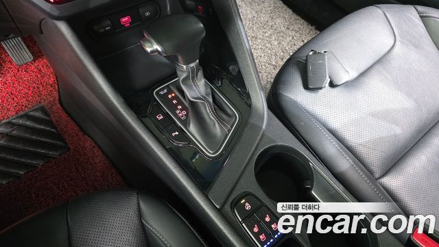 Kia Niro 1.6 HEV Signature 2022 — фото 9