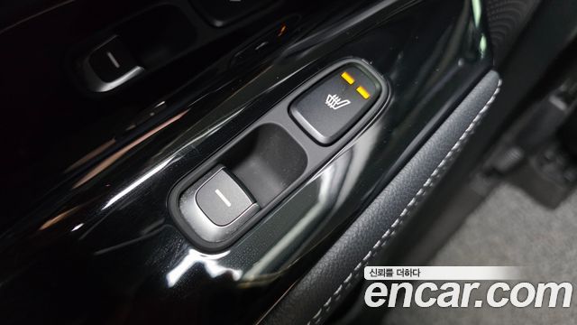 Kia Niro 1.6 HEV Signature 2022 — фото 19