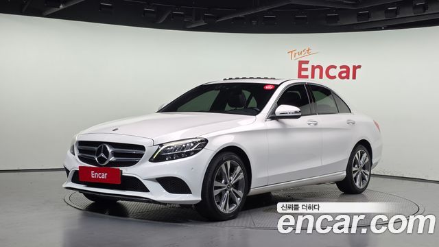 Mercedes-Benz C-Class (W205) C220 d 4MATIC 2020 — фото 1