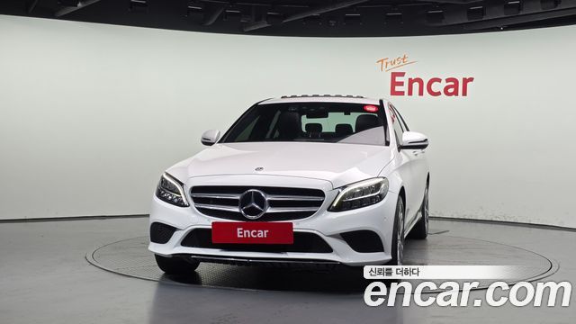Mercedes-Benz C-Class (W205) C220 d 4MATIC 2020 — фото 3