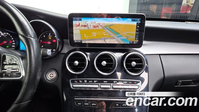 Mercedes-Benz C-Class (W205) C220 d 4MATIC 2020 — фото 14