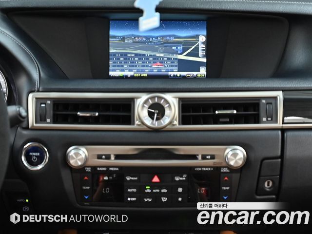 Lexus GS450h Supreme L10 2015 — фото 18