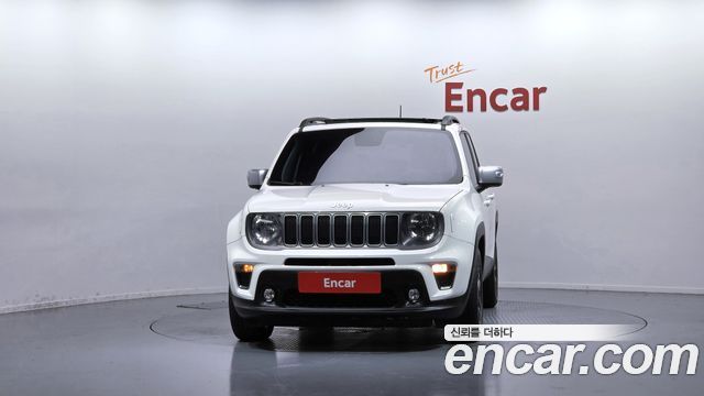 Jeep Renegade 1.3 Limited 2022 — фото 3