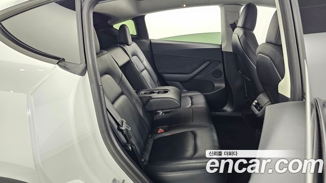 Tesla Model Y Long Range AWD 2021 — фото 15
