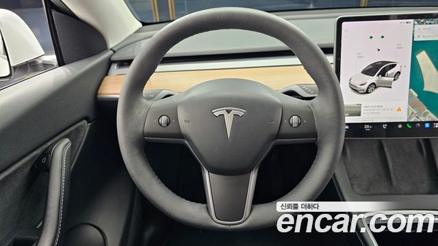 Tesla Model Y Long Range AWD 2021 — фото 17