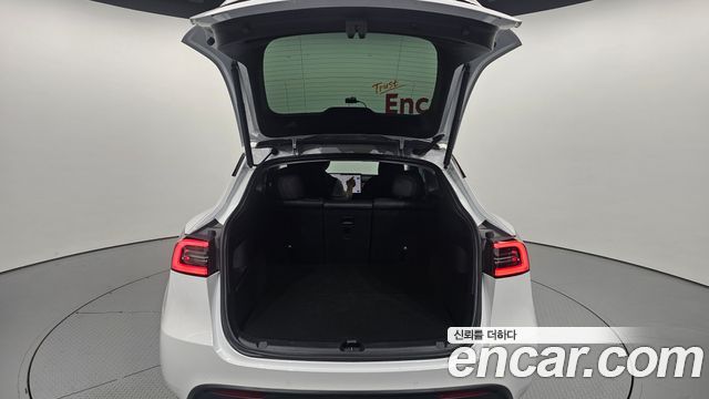 Tesla Model Y Long Range AWD 2021 — фото 33