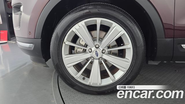 Ford Explorer 3.5 Limited 4WD 5th 2018 — фото 5