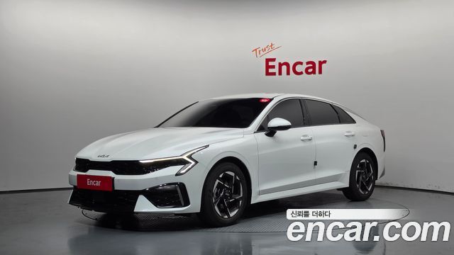 Kia K5 (III) 2.0 Prestige 2025 — фото 1
