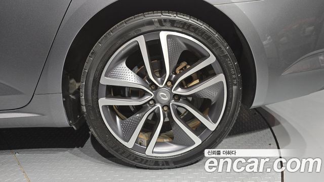 Renault Korea SM6 1.6 TCe RE 2016 — фото 21