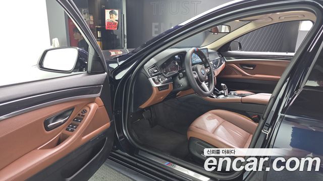 BMW 5 Series (F10) 520d xDrive M Aero Dynamic 2016 — фото 10