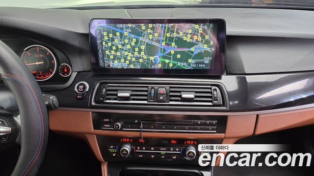 BMW 5 Series (F10) 520d xDrive M Aero Dynamic 2016 — фото 14