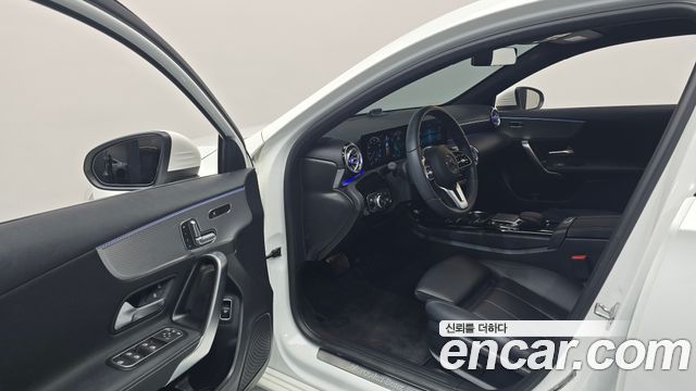 Mercedes-Benz A-Class (W177) A220 Sedan 2021 — фото 10