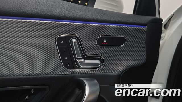 Mercedes-Benz A-Class (W177) A220 Sedan 2021 — фото 18