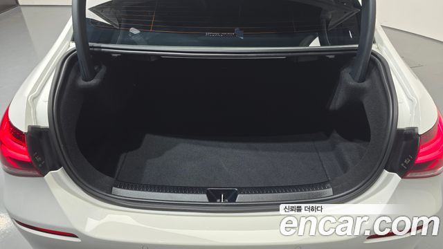 Mercedes-Benz A-Class (W177) A220 Sedan 2021 — фото 20