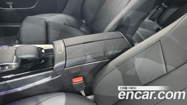 Mercedes-Benz A-Class (W177) A220 Sedan 2021 — фото 27