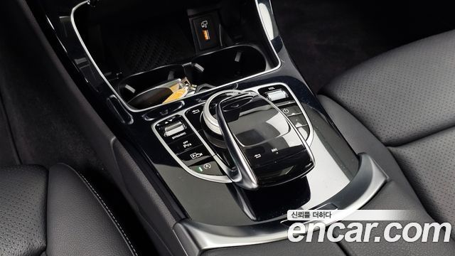 Mercedes-Benz C-Class (W205) C200 2020 — фото 35
