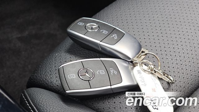 Mercedes-Benz C-Class (W205) C200 2020 — фото 40