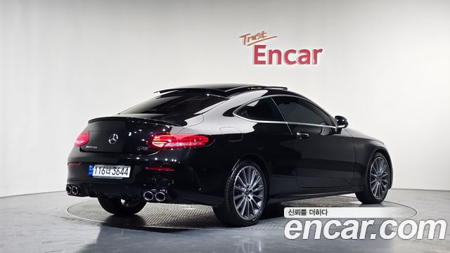 Mercedes-Benz C-Class (W205) C200 Coupe 2023 — фото 2