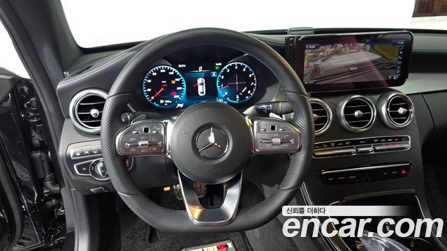 Mercedes-Benz C-Class (W205) C200 Coupe 2023 — фото 13