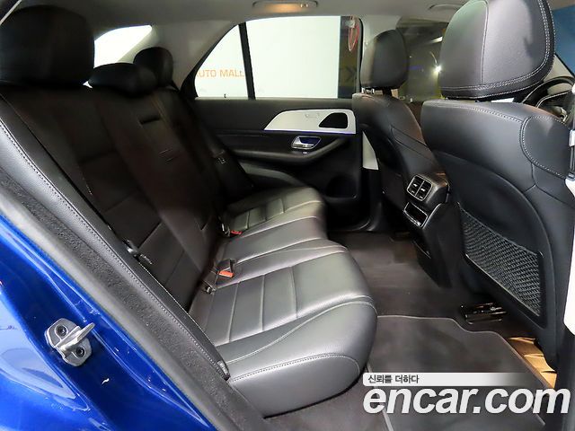 Mercedes-Benz GLE-Class (W167) GLE300d 4MATIC 2021 — фото 15
