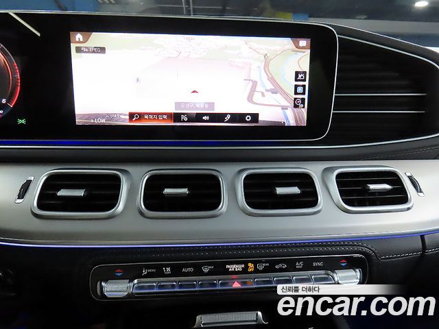 Mercedes-Benz GLE-Class (W167) GLE300d 4MATIC 2021 — фото 17