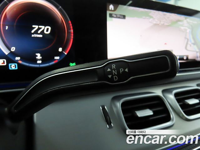 Mercedes-Benz GLE-Class (W167) GLE300d 4MATIC 2021 — фото 18