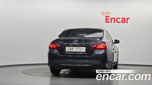 Nissan Altima 2.5 Smart L33 2018 — фото 4