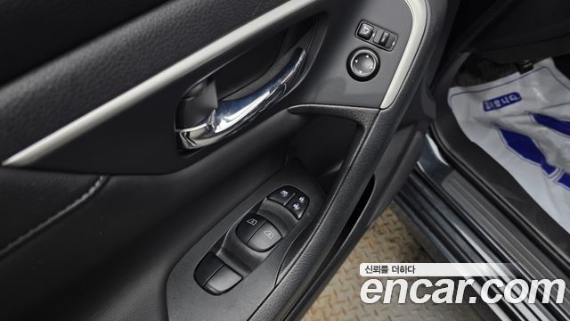 Nissan Altima 2.5 Smart L33 2018 — фото 11