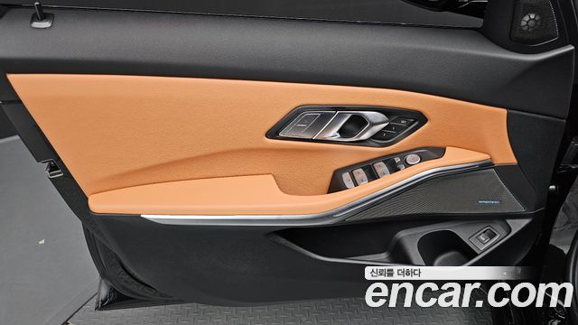BMW 3 Series (G20) 320i M Sport 2024 — фото 24