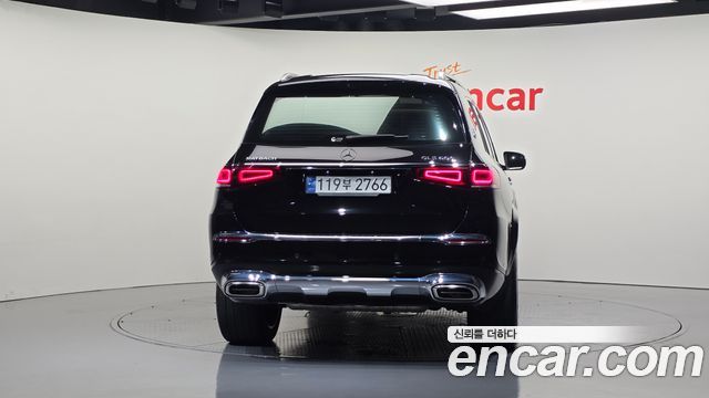 Mercedes-Benz GLS-Class (X167) Maybach GLS600 4MATIC 2023 — фото 4