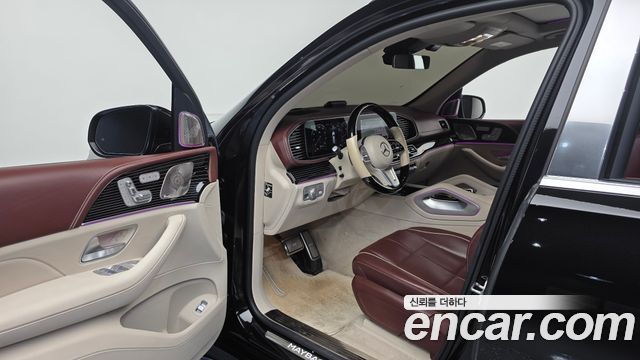 Mercedes-Benz GLS-Class (X167) Maybach GLS600 4MATIC 2023 — фото 10