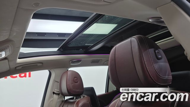Mercedes-Benz GLS-Class (X167) Maybach GLS600 4MATIC 2023 — фото 16