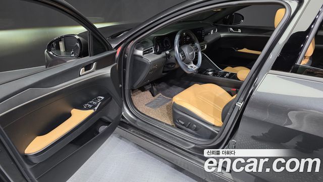 Kia K5 (III) 1.6 Turbo Prestige 2023 — фото 10