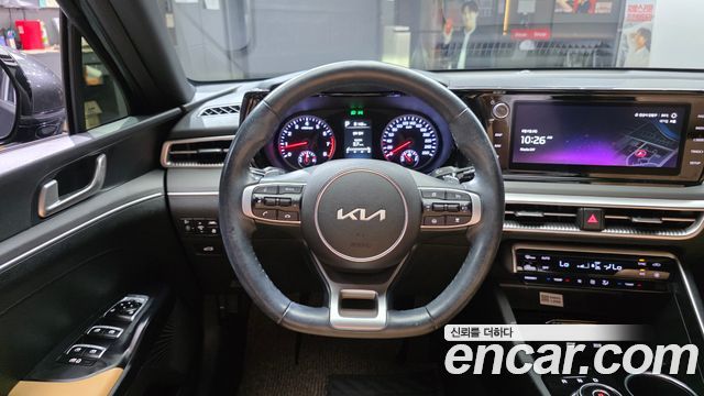 Kia K5 (III) 1.6 Turbo Prestige 2023 — фото 12