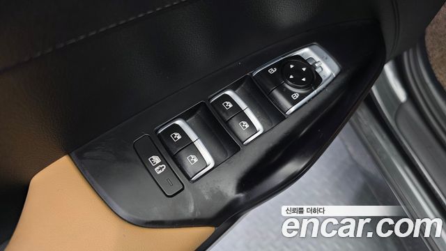 Kia K5 (III) 1.6 Turbo Prestige 2023 — фото 13
