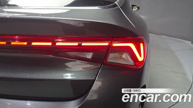 Kia K5 (III) 1.6 Turbo Prestige 2023 — фото 23