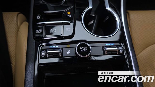 Kia K5 (III) 1.6 Turbo Prestige 2023 — фото 28
