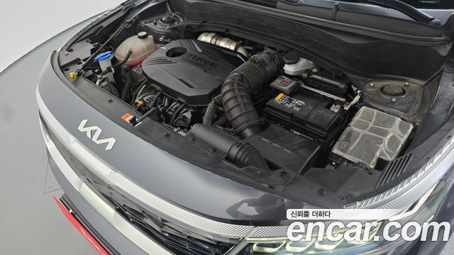 Kia Seltos Gasoline 1.6 Turbo 2WD Signature 2022 — фото 6