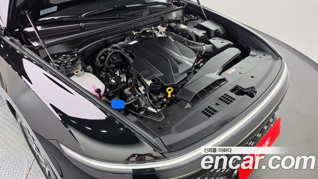Hyundai Grandeur (GN7) 3.5 LPG 2WD (Taxi) Deluxe 2023 — фото 6