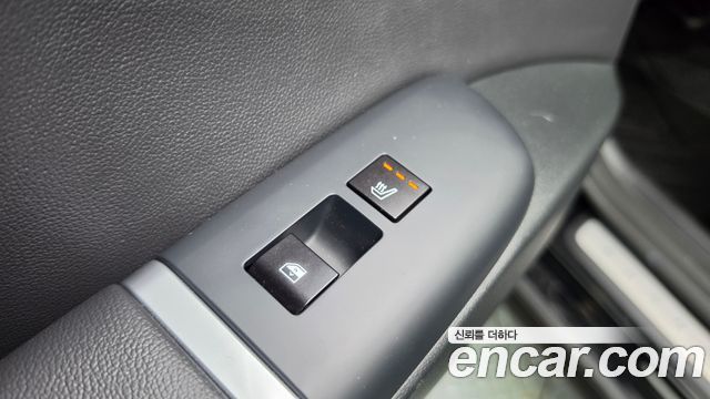 Hyundai Grandeur (GN7) 3.5 LPG 2WD (Taxi) Deluxe 2023 — фото 19