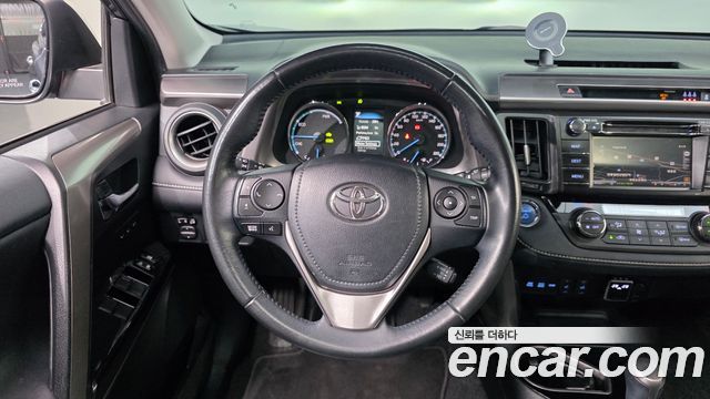 Toyota RAV4 2.5 4WD Hybrid 4th 2018 — фото 13