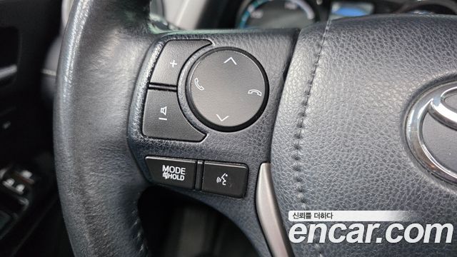 Toyota RAV4 2.5 4WD Hybrid 4th 2018 — фото 18