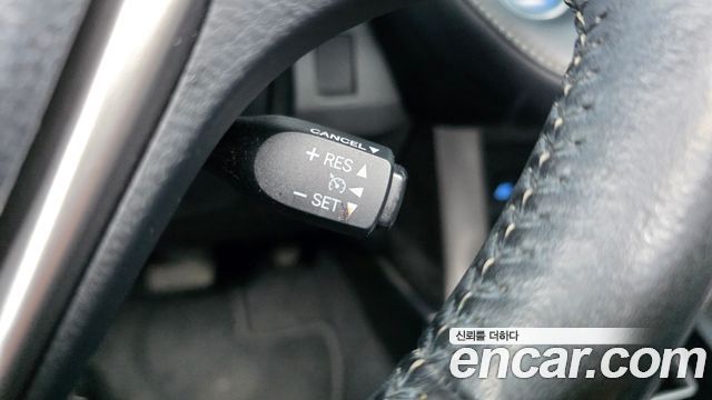 Toyota RAV4 2.5 4WD Hybrid 4th 2018 — фото 20