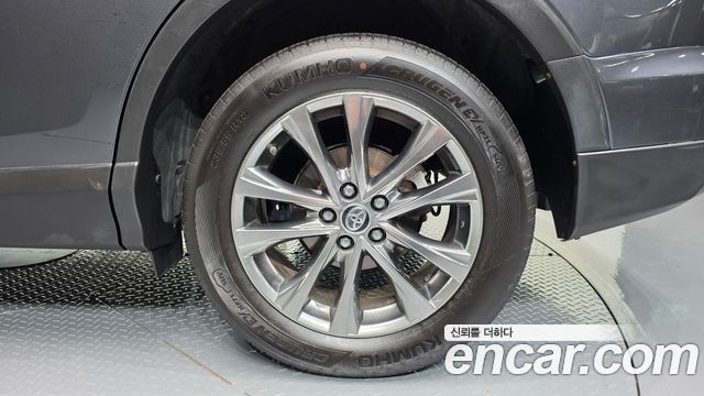Toyota RAV4 2.5 4WD Hybrid 4th 2018 — фото 21