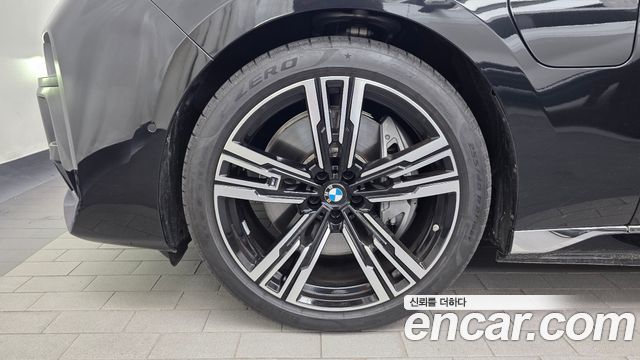 BMW 7 Series (G70) 750e xDrive M Sport 2026 — фото 5