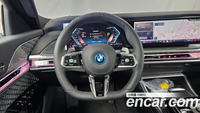 BMW 7 Series (G70) 750e xDrive M Sport 2026 — фото 13