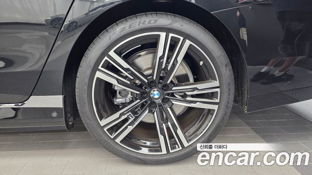 BMW 7 Series (G70) 750e xDrive M Sport 2026 — фото 21