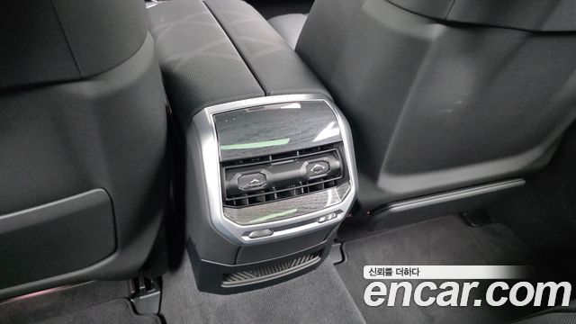 BMW 7 Series (G70) 750e xDrive M Sport 2026 — фото 31