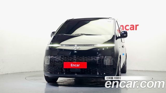 Hyundai Staria 4WD Tourer 11-Seater Modern 2023 — фото 3